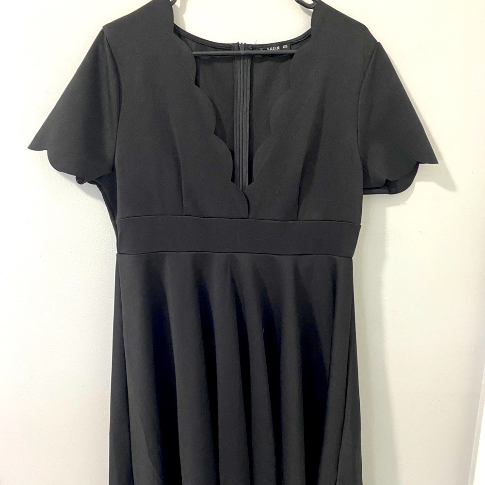 Formal Scallop Neckline Peplum Dress NWOT